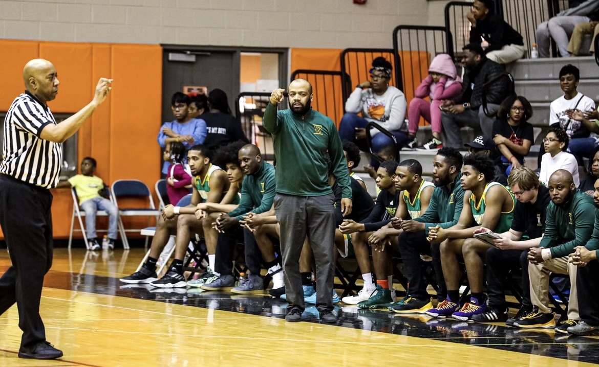 Elevator Set vs. Man-to-Man Defense
